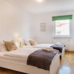 Fine Dalmatinova Apartamento Liubliana