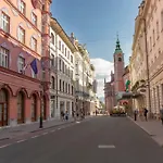 Fine Dalmatinova *